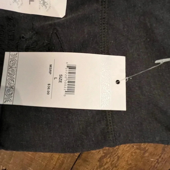 BH Polo Club Exercise Shorts - Large - Picture 3 of 6